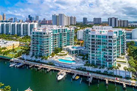 3131 NE 188th St #2-705, Aventura, FL 33180