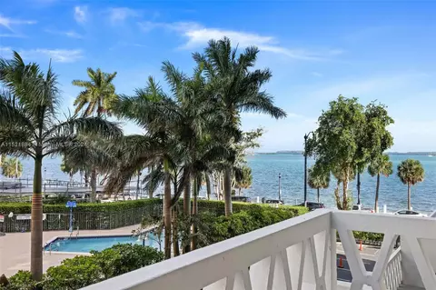 1430 Brickell Bay Dr #302, Miami, FL 33131