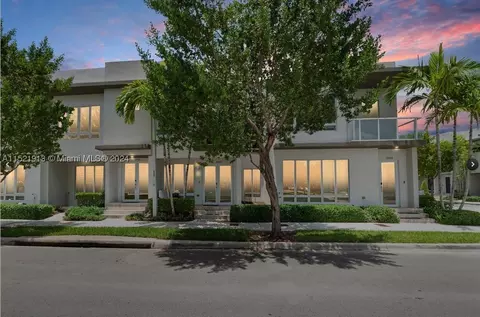 10545 NW 64th Way, Doral, FL 33178