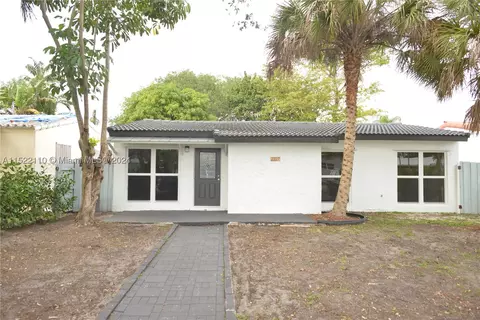 Undisclosed, Hollywood, FL 33020