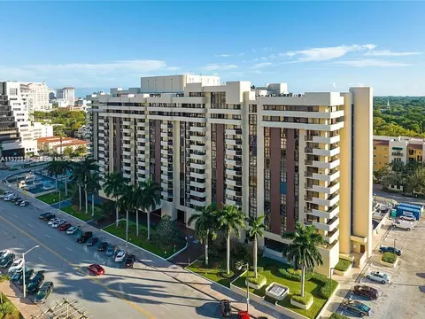 600 Biltmore Way #313, Coral Gables, FL 33134