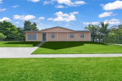 15561 SW 108th Ave, Miami, FL 33157