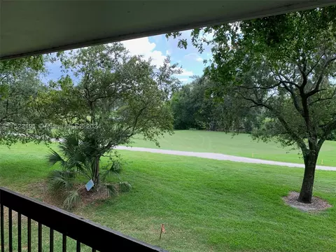4011 N University Dr #20X, Sunrise, FL 33351