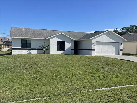 5060 NW Erskin Ter, Port Saint Lucie, FL 34983