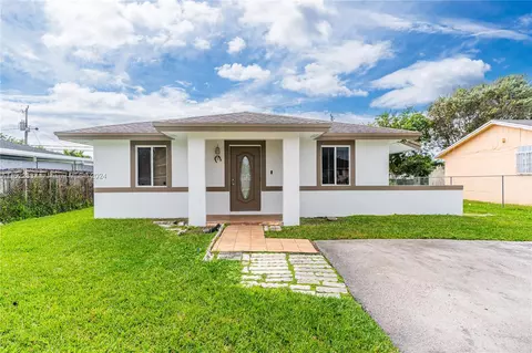 845 NW 3rd Ter, Florida City, FL 33034