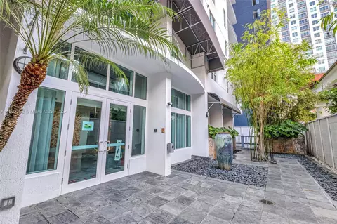 234 NE 3rd St #2102, Miami, FL 33132