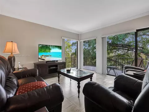 6060 S Falls Cir Dr #416, Lauderhill, FL 33319