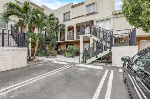 631 NW 82nd Ave #219, Miami, FL 33126