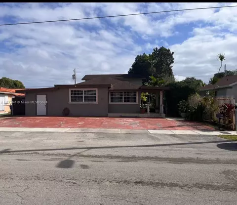 441 NW 33rd Ave, Miami, FL 33125