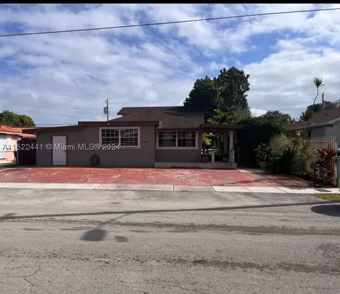 441 NW 33rd Ave, Miami, FL 33125