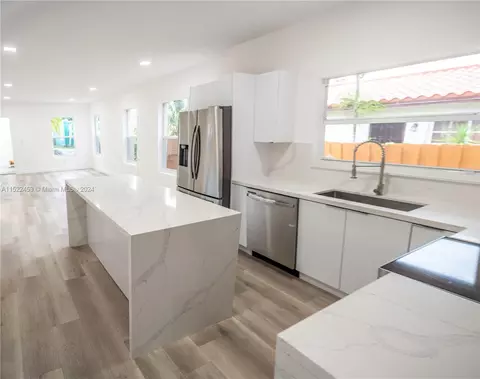 3529 SW 26th St, Miami, FL 33133