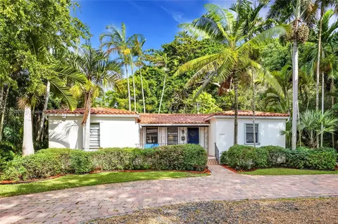4443 SW 16th St, Miami, FL 33134