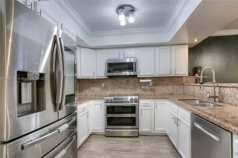 8401 W Sample Rd #35, Coral Springs, FL 33065