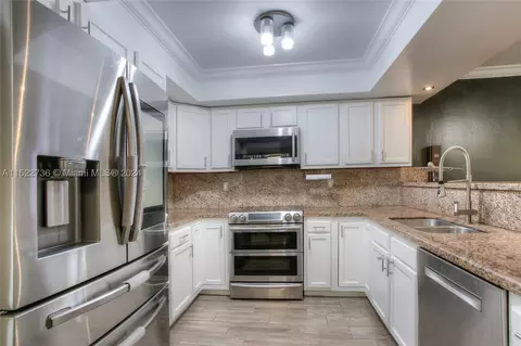 8401 W Sample Rd #35, Coral Springs, FL 33065