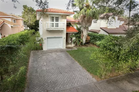 3908 Anderson Rd, Coral Gables, FL 33134
