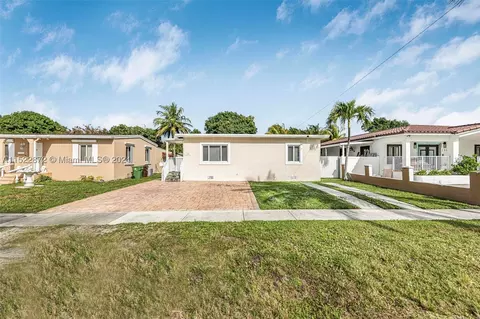 133 E 46th St, Hialeah, FL 33013 photo 1
