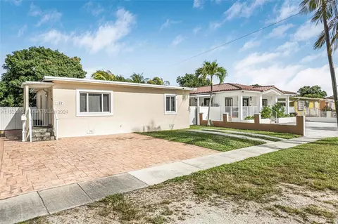 133 E 46th St, Hialeah, FL 33013 photo 4