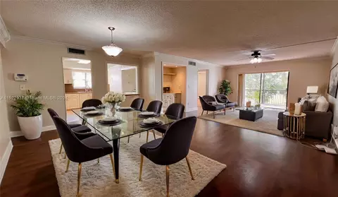 16171 Blatt Blvd #207, Weston, FL 33326