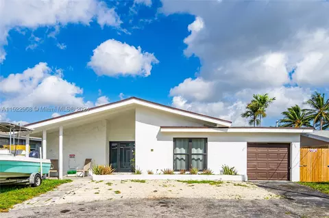 6609 Dahlia Dr, Miramar, FL 33023