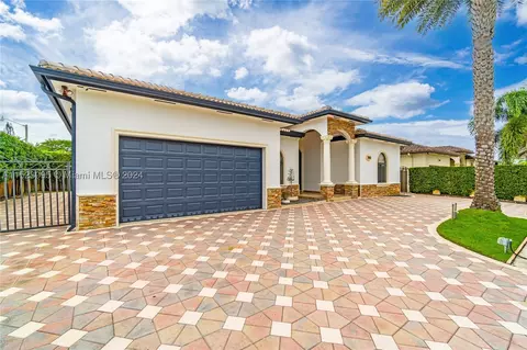 3160 SW 132nd Ave, Miami, FL 33175