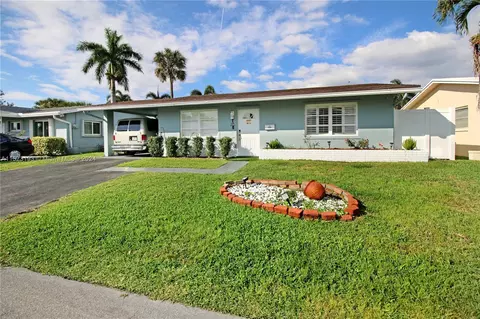 2921 NW 48th St, Tamarac, FL 33309