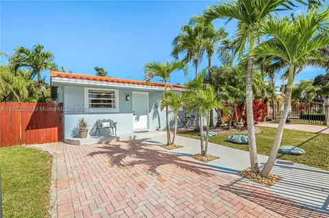 12071 SW 178th Ter, Miami, FL 33177