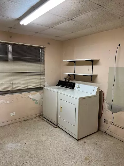 960 W 33rd St, Hialeah, FL 33012 photo 42
