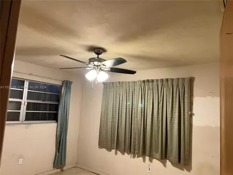 960 W 33rd St, Hialeah, FL 33012 photo 59