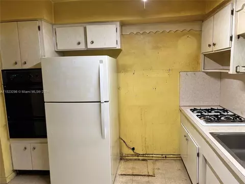 960 W 33rd St, Hialeah, FL 33012 photo 69