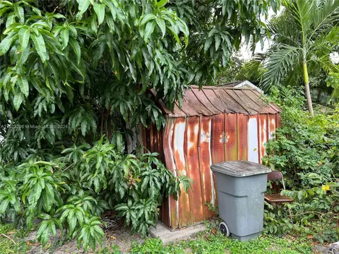 960 W 33rd St, Hialeah, FL 33012 photo 22