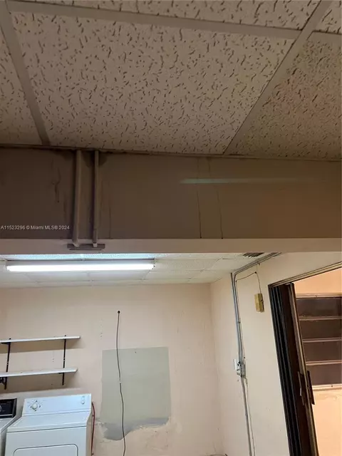 960 W 33rd St, Hialeah, FL 33012 photo 18