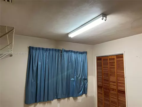 960 W 33rd St, Hialeah, FL 33012 photo 60