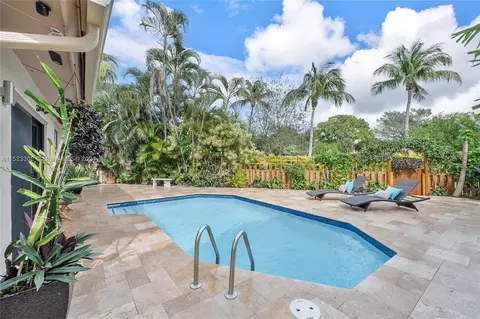 9003 SW 151st Ave Rd, Miami, FL 33196
