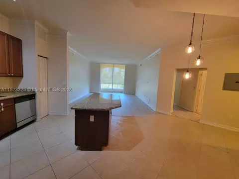 3001 NE 185th St #333, Aventura, FL 33180