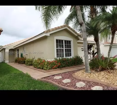 2444 SW 177th Ter, Miramar, FL 33029