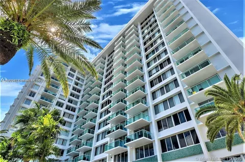 1000 West Ave #1504, Miami Beach, FL 33139