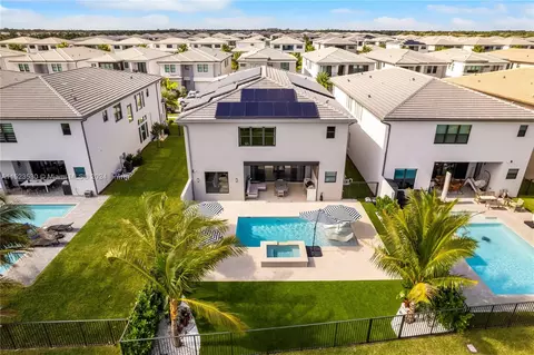 17080 Teton River Rd, Boca Raton, FL 33496