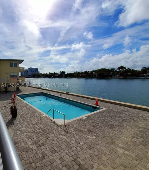 6484 Indian Crk #306, Miami Beach, FL 33141