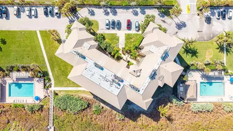 2571 NE Ocean Blvd #105, Stuart, FL 34996 photo 6