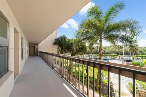 2571 NE Ocean Blvd #105, Stuart, FL 34996 photo 29