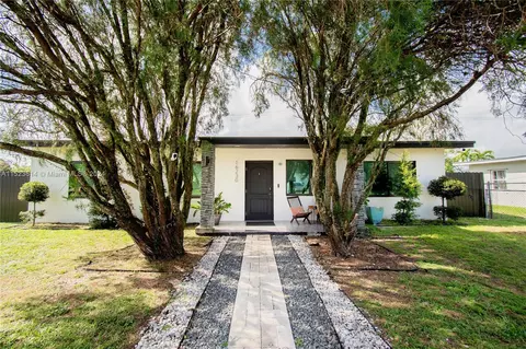 16230 NW 21st Ave, Miami Gardens, FL 33054