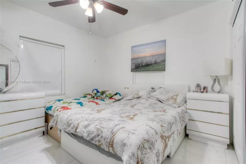  171 E 42nd St, Hialeah, FL 33013 photo 10