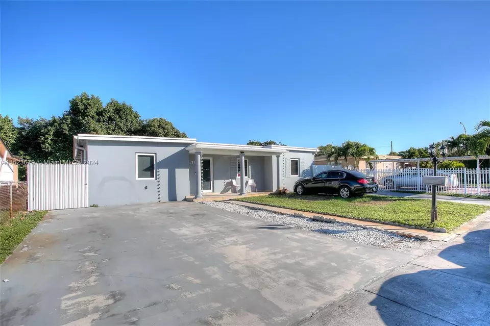  171 E 42nd St, Hialeah, FL 33013 photo 16