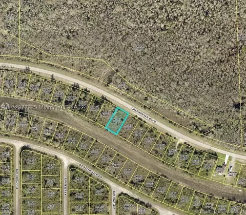 475 Greenbriar Blvd, Lehigh Acres, FL 33972