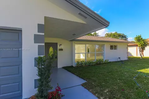 4021 Latona Ave, West Palm Beach, FL 33407