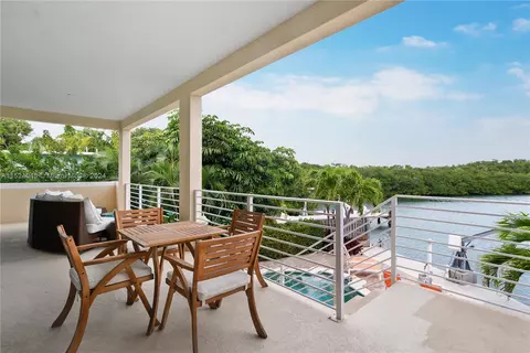 148 Riviera Dr, Tavernier, FL 33070