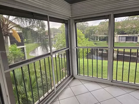 3435 Jog Park Dr #3435, Greenacres, FL 33467