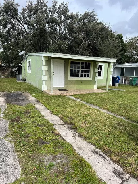 1901 Rutland St, Opa Locka, FL 33054