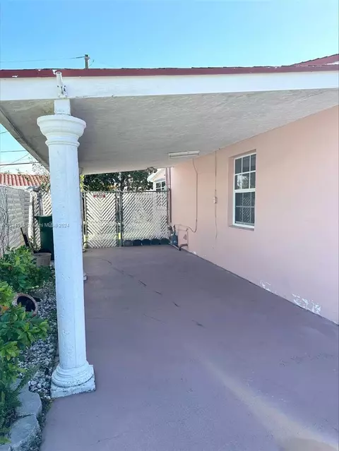 Exterior - 3741 E 8th Ct, Hialeah, FL 33013 photo 6 of 11