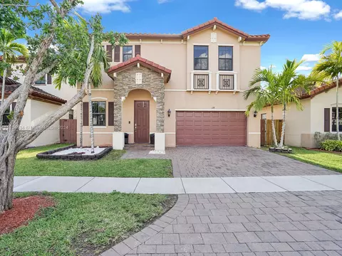 128 NE 27th Ave, Homestead, FL 33033